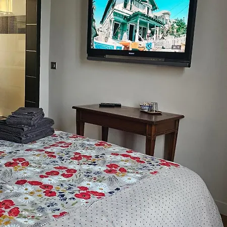 Bed & Breakfast D'hotes Aulnay-sous-Bois