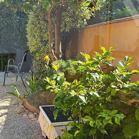 D'hotes Bed & Breakfast Aulnay-sous-Bois